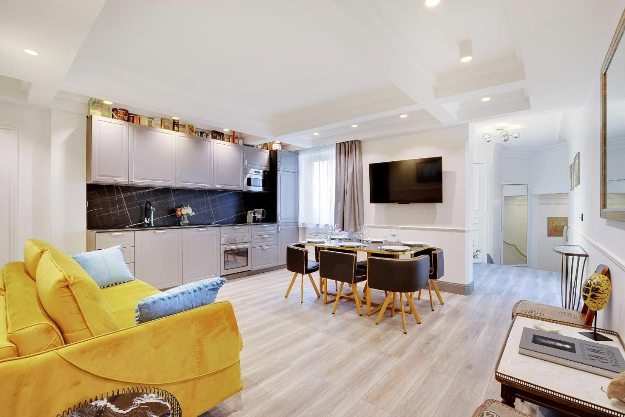 Magnifique Appartement - 2Br - 6P - Place De L'Etoile ปารีส ภายนอก รูปภาพ